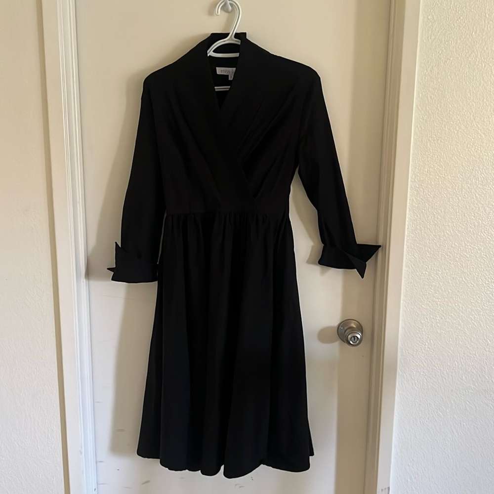 Miss Lulo black dress. Size small.